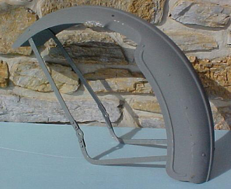 3701-15 JD front fender 4
